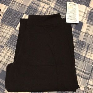 NWT Lululemon Still Going Pant Sz 4